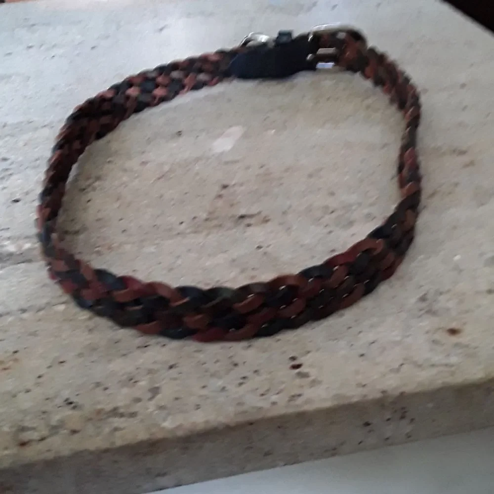 no bandr brown black